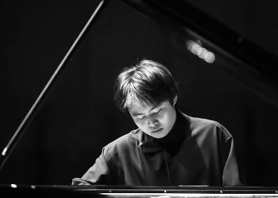Жуй Мин
