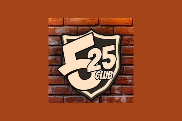 клуб Б25