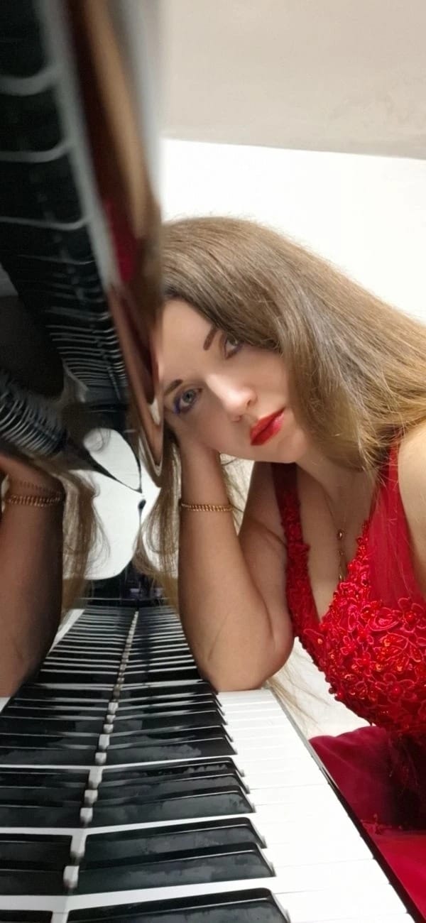 Елена Дроздова